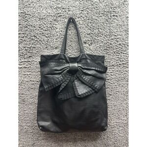 Red Valentino Leather Tote Bag With Bow‎ Detail Black